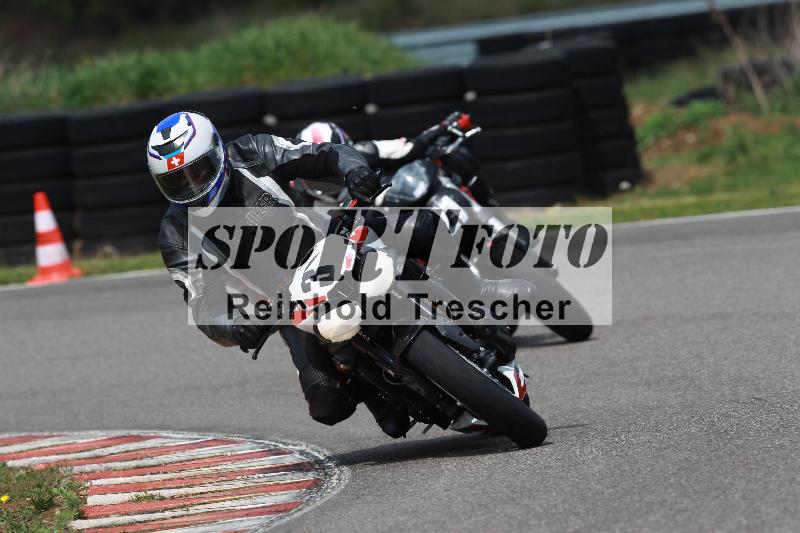 Archiv-2022/13 25.04.2022 Plüss Moto Sport ADR/Freies Fahren/3